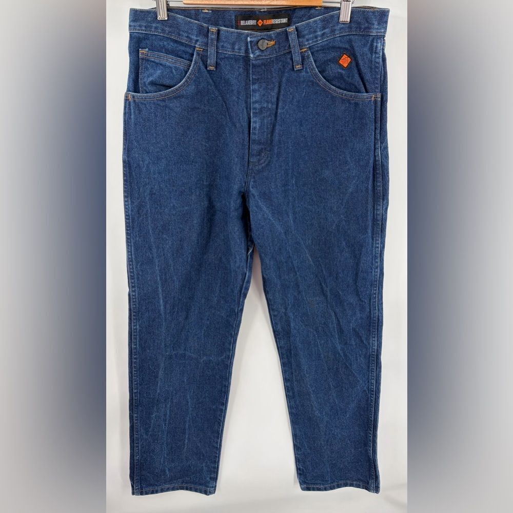 Wrangler flame resistant men’s relaxed fit dark wash jean work size 34x32